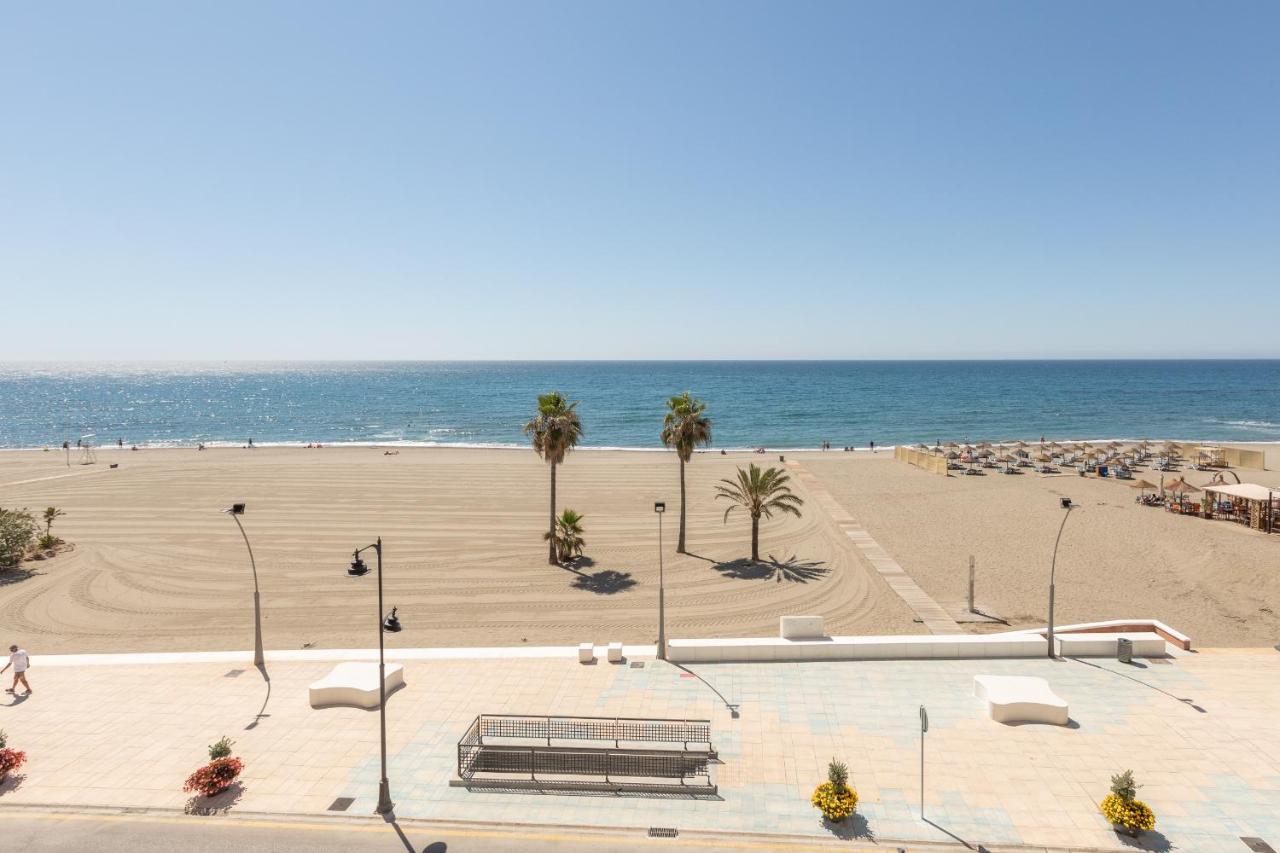 Hanami Avenida De Espana Sea Front エステポナ エクステリア 写真